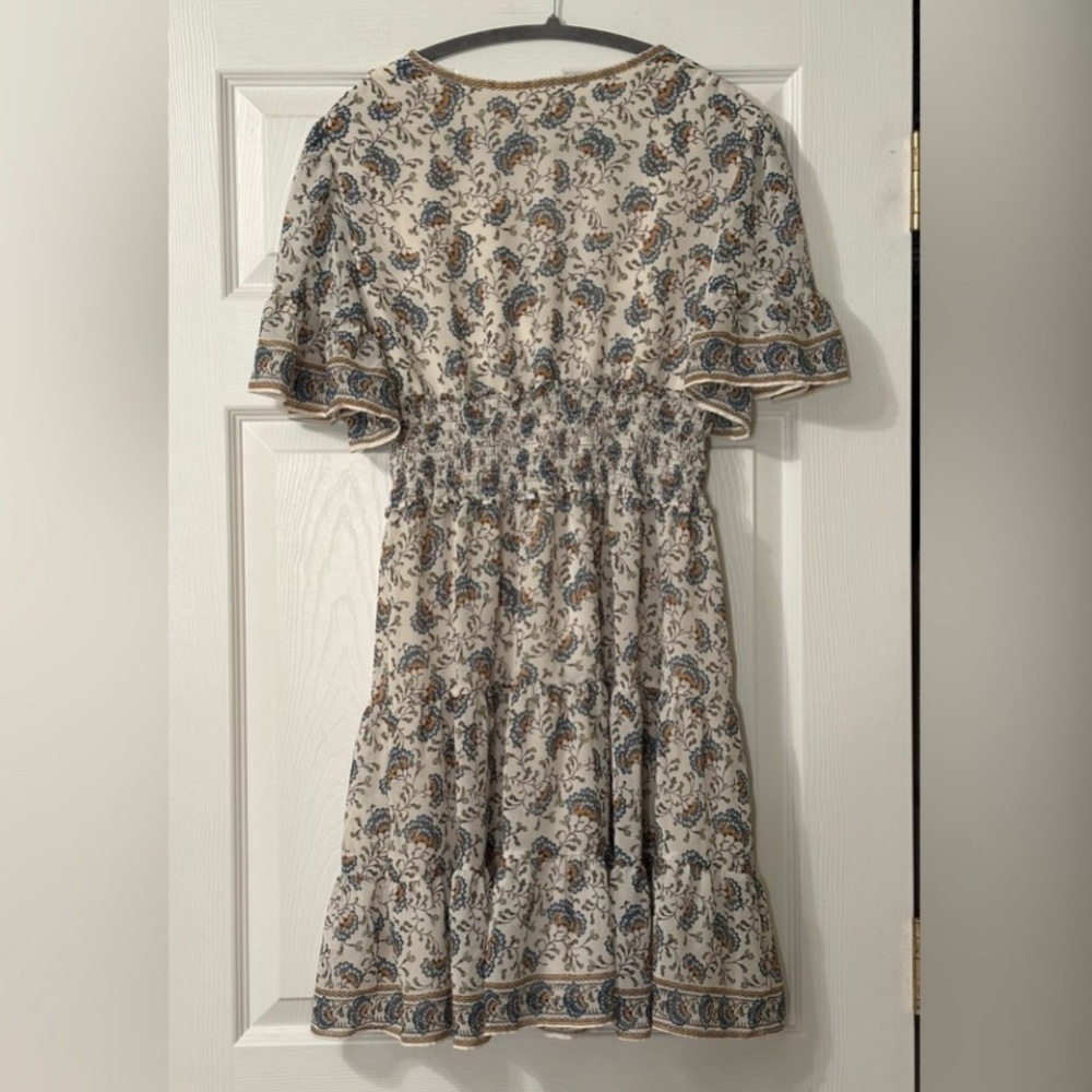 Max Studio Smocked Waist Tiered Dress Size M - Picture 4 of 9